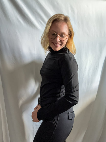 Butter Knit Mock Neck | Black