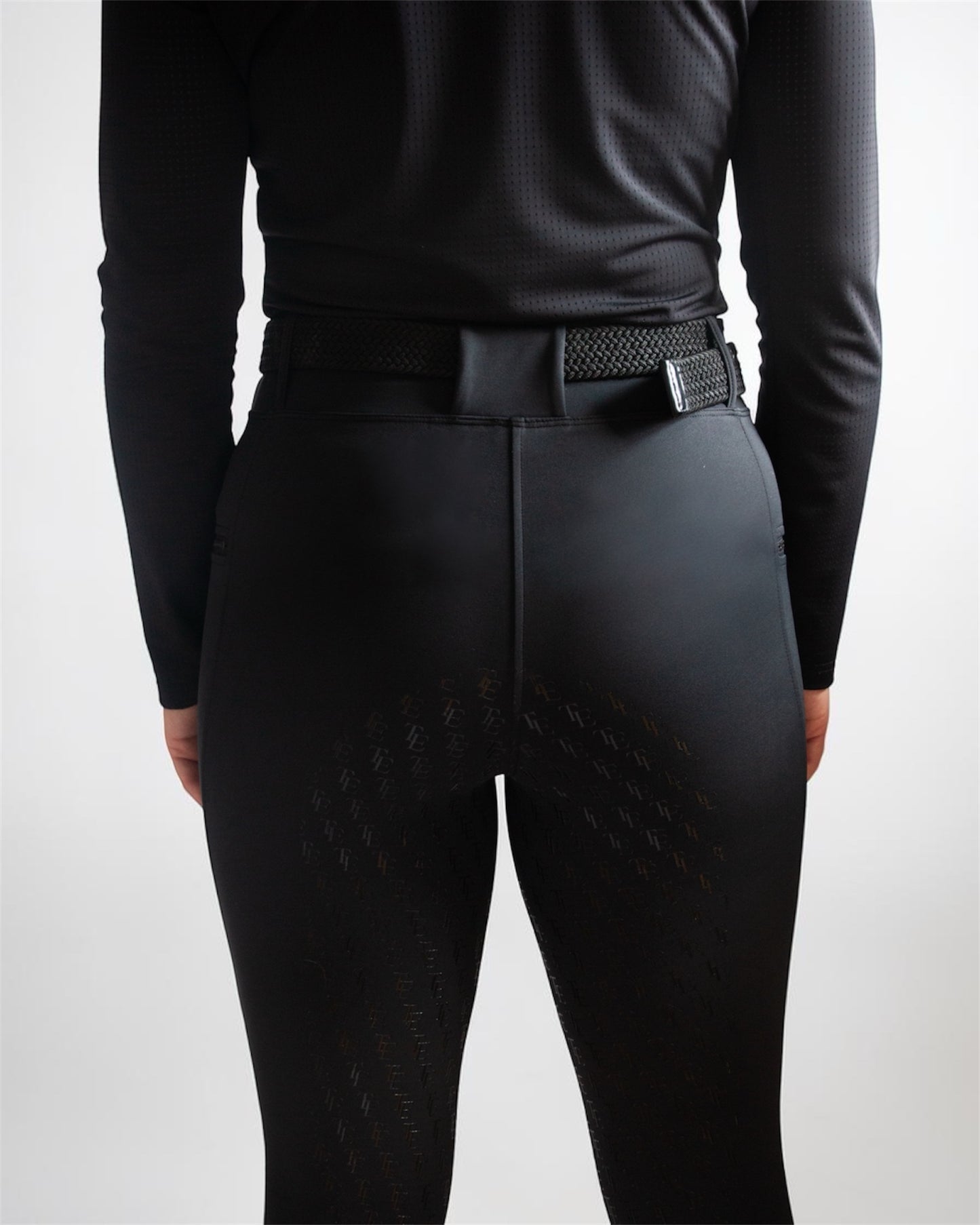Everyday Elevate Riding Leggings