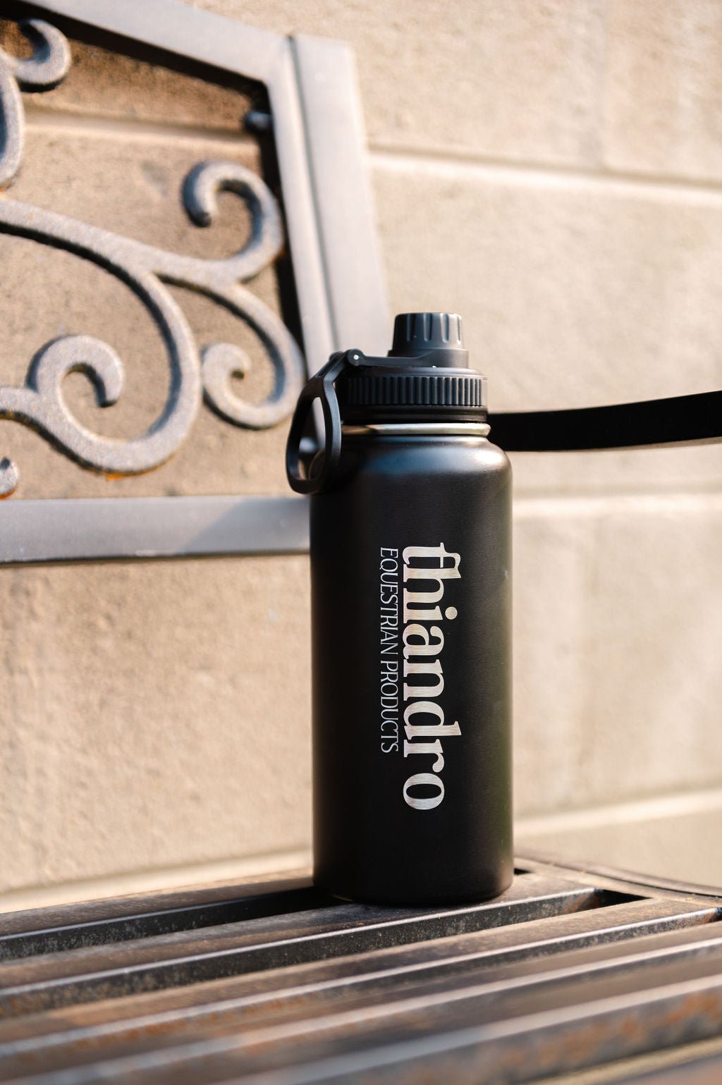 Hydrated Ride 32 oz Insulated Water Bottle - Thiandro Equestrian Products